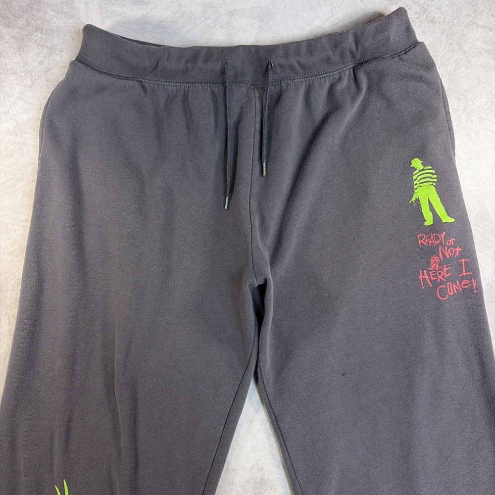 Mad Engine A Nightmare on Elm Street Sweatpants Mens Large Gray Freddy Krueger